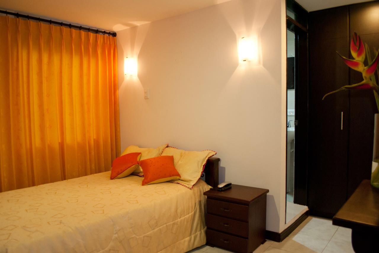 Hotel Royal Suite มานิซาเลส ภายนอก รูปภาพ