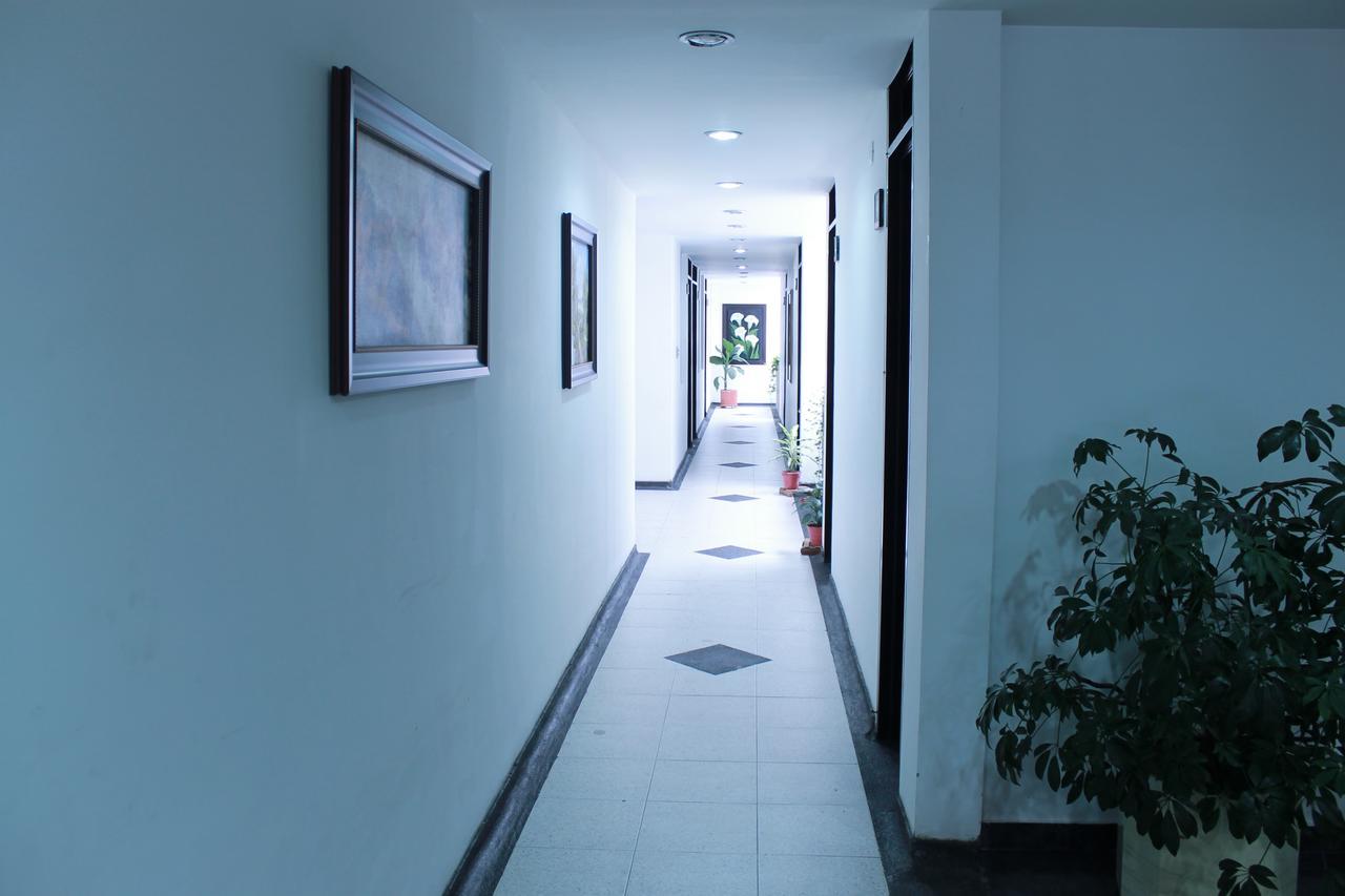 Hotel Royal Suite มานิซาเลส ภายนอก รูปภาพ