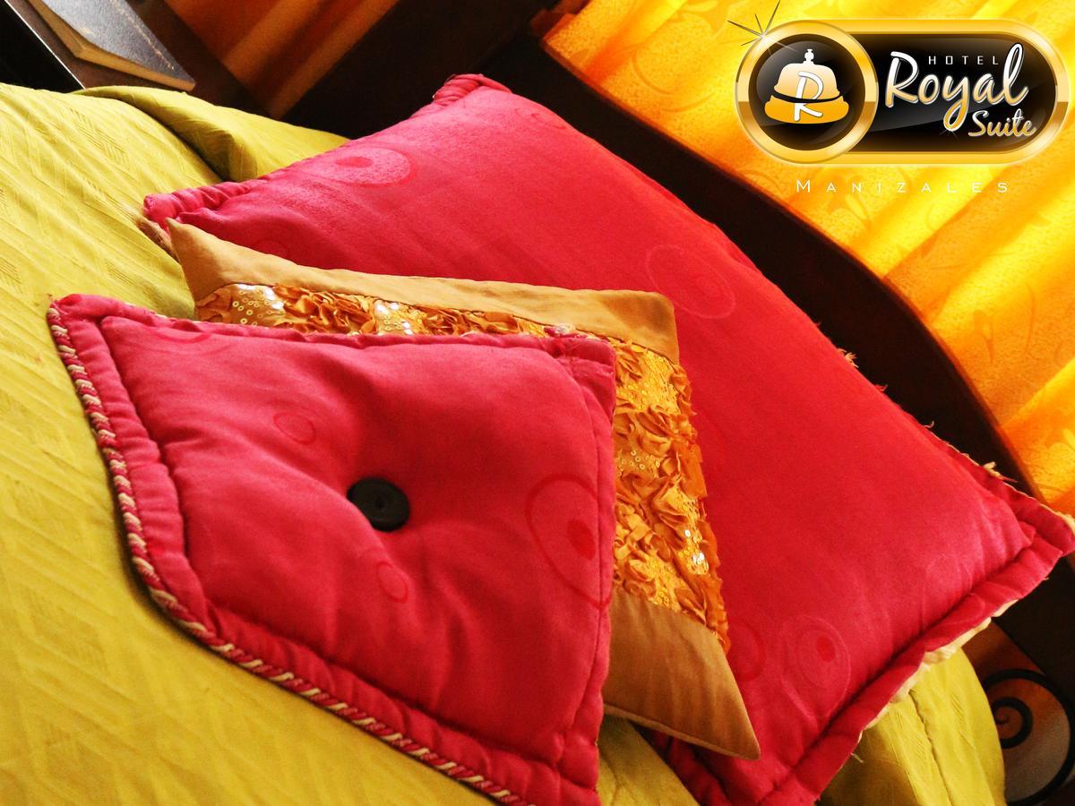Hotel Royal Suite มานิซาเลส ภายนอก รูปภาพ