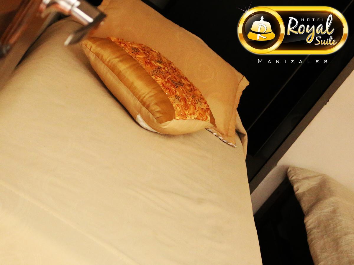 Hotel Royal Suite มานิซาเลส ภายนอก รูปภาพ