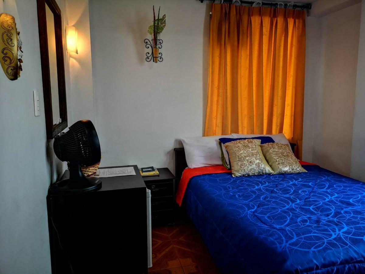 Hotel Royal Suite มานิซาเลส ภายนอก รูปภาพ