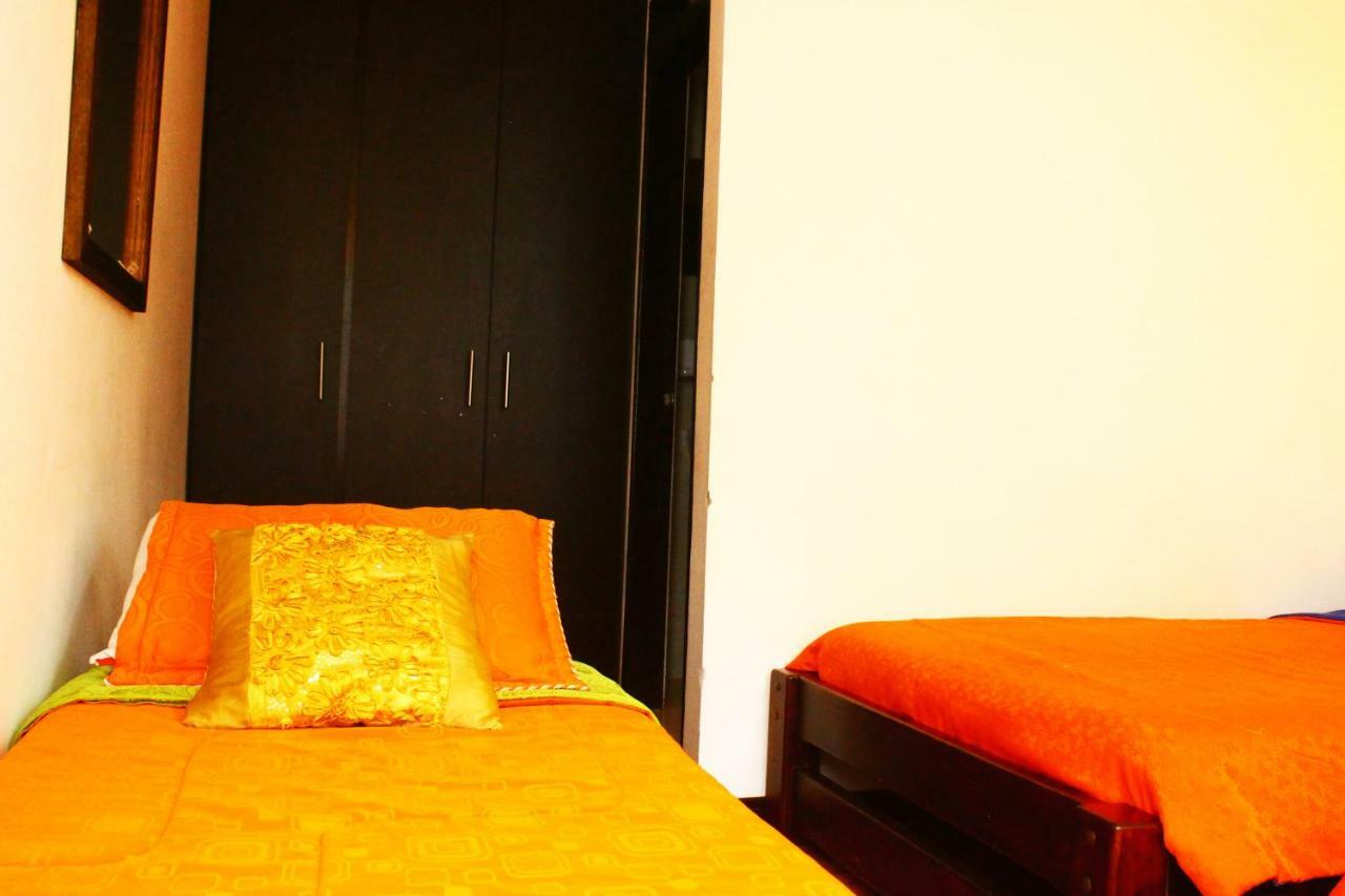 Hotel Royal Suite มานิซาเลส ภายนอก รูปภาพ